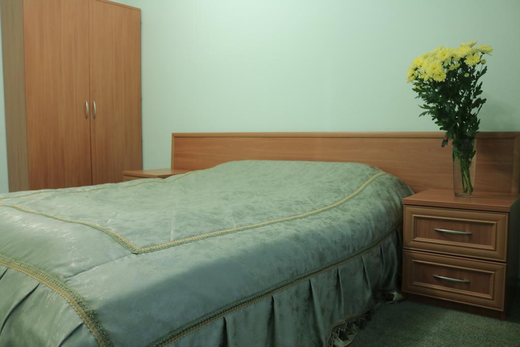 Hotel Ukraine Zsitomir Kültér fotó